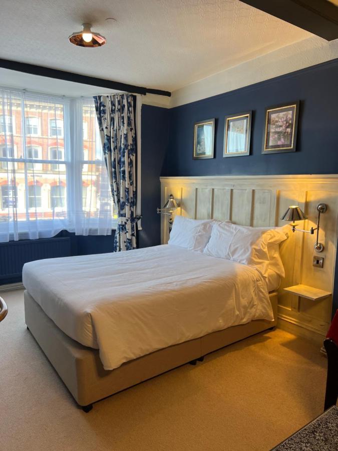 The White Lion Hotell Tenterden Exteriör bild