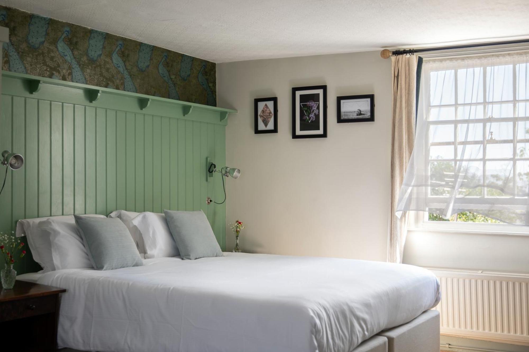 The White Lion Hotell Tenterden Exteriör bild